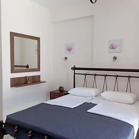 Holiday home Sofirene I Batsi (Andros)